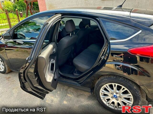 Черный Форд Фокус, объемом двигателя 1.6 л и пробегом 219 тыс. км за 8400 $, фото 10 на Automoto.ua