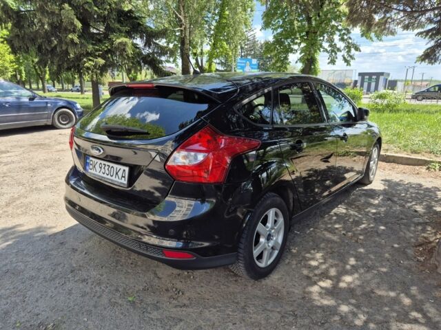 Чорний Форд Фокус, об'ємом двигуна 1 л та пробігом 234 тис. км за 6984 $, фото 6 на Automoto.ua