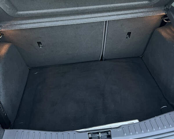 Черный Форд Фокус, объемом двигателя 1.6 л и пробегом 219 тыс. км за 7800 $, фото 31 на Automoto.ua