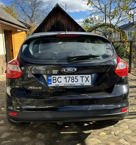 Черный Форд Фокус, объемом двигателя 1.6 л и пробегом 196 тыс. км за 8300 $, фото 2 на Automoto.ua