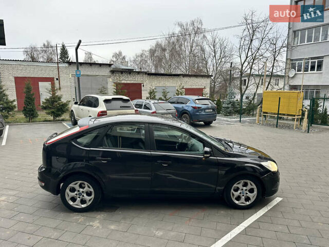 Черный Форд Фокус, объемом двигателя 2 л и пробегом 411 тыс. км за 4799 $, фото 27 на Automoto.ua
