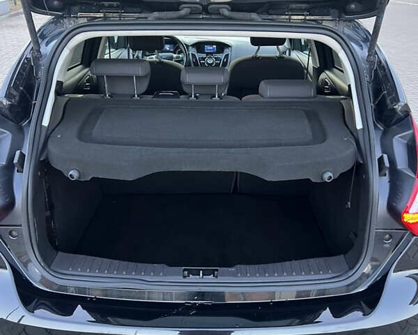 Черный Форд Фокус, объемом двигателя 1.6 л и пробегом 219 тыс. км за 7800 $, фото 30 на Automoto.ua