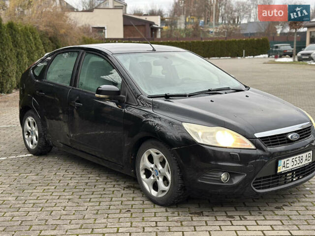 Черный Форд Фокус, объемом двигателя 2 л и пробегом 410 тыс. км за 3999 $, фото 1 на Automoto.ua