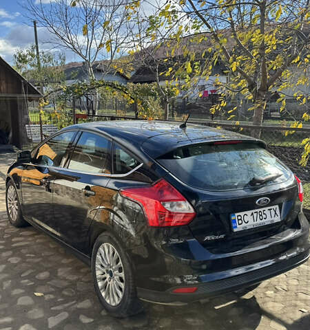 Черный Форд Фокус, объемом двигателя 1.6 л и пробегом 196 тыс. км за 8300 $, фото 3 на Automoto.ua