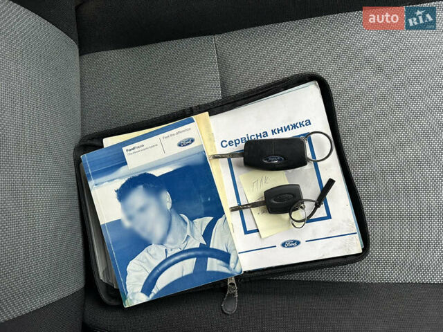 Черный Форд Фокус, объемом двигателя 2 л и пробегом 411 тыс. км за 4799 $, фото 7 на Automoto.ua