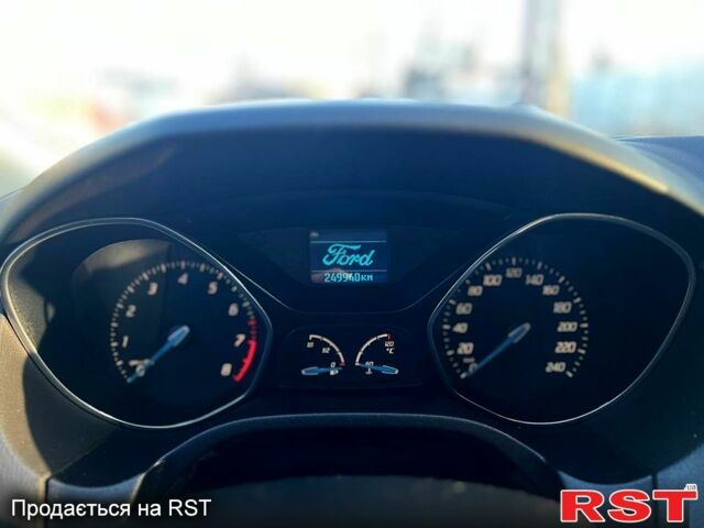 Черный Форд Фокус, объемом двигателя 1.6 л и пробегом 24800 тыс. км за 7100 $, фото 7 на Automoto.ua