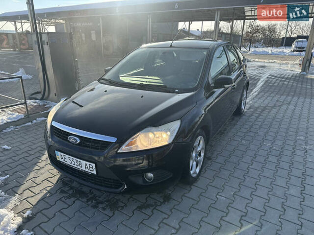 Черный Форд Фокус, объемом двигателя 2 л и пробегом 410 тыс. км за 3999 $, фото 11 на Automoto.ua