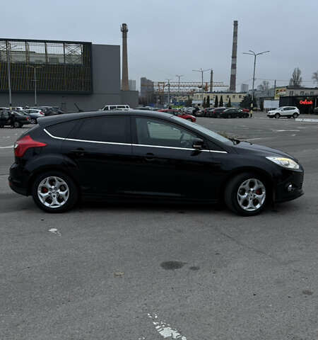 Черный Форд Фокус, объемом двигателя 1.6 л и пробегом 209 тыс. км за 8300 $, фото 4 на Automoto.ua