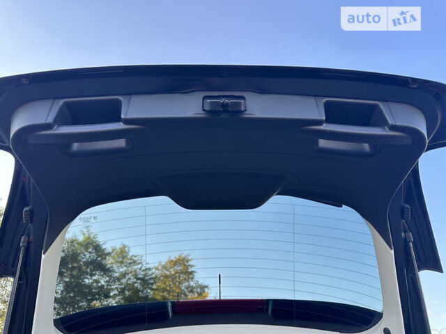 Чорний Форд Фокус, об'ємом двигуна 2 л та пробігом 214 тис. км за 7600 $, фото 19 на Automoto.ua