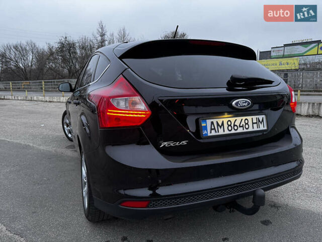 Черный Форд Фокус, объемом двигателя 1.6 л и пробегом 209 тыс. км за 8300 $, фото 15 на Automoto.ua