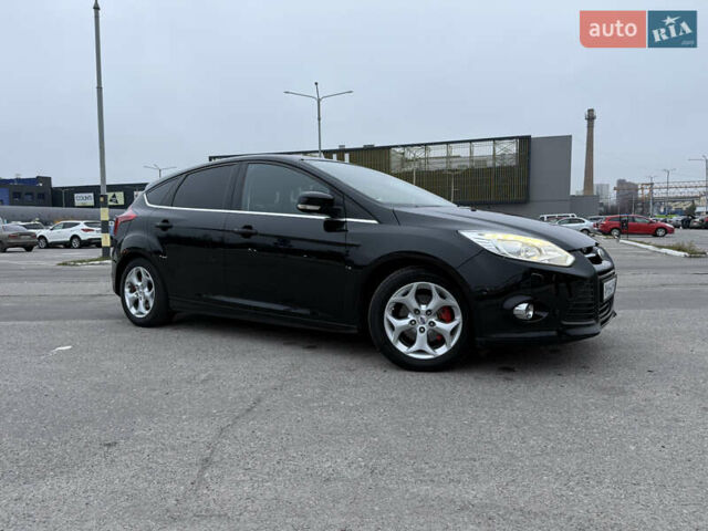 Черный Форд Фокус, объемом двигателя 1.6 л и пробегом 209 тыс. км за 8300 $, фото 8 на Automoto.ua