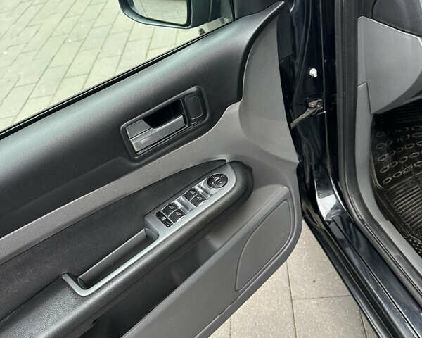 Черный Форд Фокус, объемом двигателя 2 л и пробегом 411 тыс. км за 4799 $, фото 23 на Automoto.ua