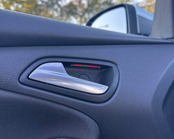 Чорний Форд Фокус, об'ємом двигуна 2 л та пробігом 214 тис. км за 7600 $, фото 16 на Automoto.ua