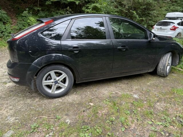 Чорний Форд Фокус, об'ємом двигуна 1.6 л та пробігом 250 тис. км за 5350 $, фото 7 на Automoto.ua