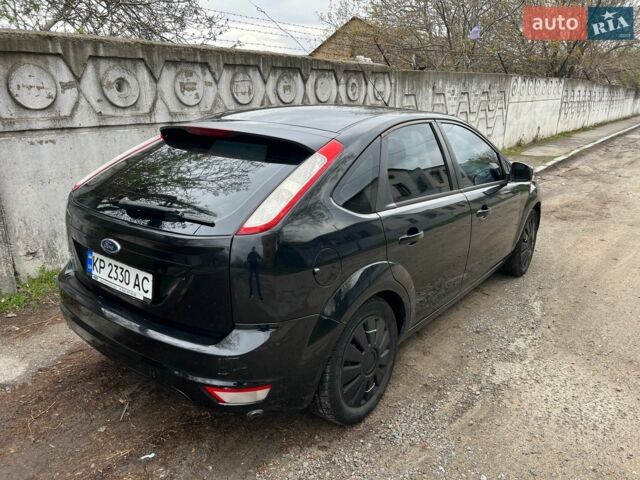 Черный Форд Фокус, объемом двигателя 1.6 л и пробегом 260 тыс. км за 5500 $, фото 2 на Automoto.ua