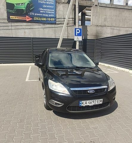 Черный Форд Фокус, объемом двигателя 1.6 л и пробегом 265 тыс. км за 5800 $, фото 6 на Automoto.ua