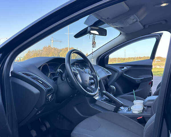 Чорний Форд Фокус, об'ємом двигуна 2 л та пробігом 214 тис. км за 7600 $, фото 11 на Automoto.ua