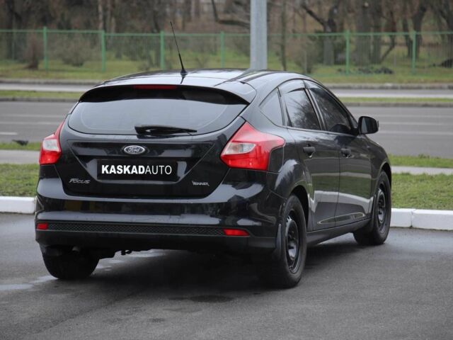 Черный Форд Фокус, объемом двигателя 1.6 л и пробегом 138 тыс. км за 6500 $, фото 5 на Automoto.ua
