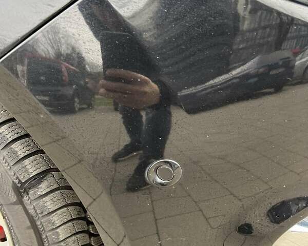 Черный Форд Фокус, объемом двигателя 1.6 л и пробегом 236 тыс. км за 8600 $, фото 1 на Automoto.ua