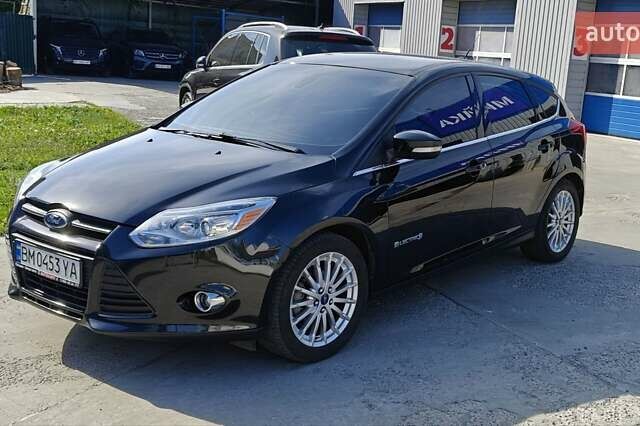 Форд Фокус 2012 в Сумах на Automoto.ua Черный Форд Фокус, объемом двигателя 0 л и пробегом 81 тыс. км за 6999 $, фото 12 на Automoto.ua