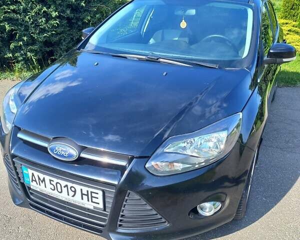 Черный Форд Фокус, объемом двигателя 1.6 л и пробегом 195 тыс. км за 7999 $, фото 2 на Automoto.ua