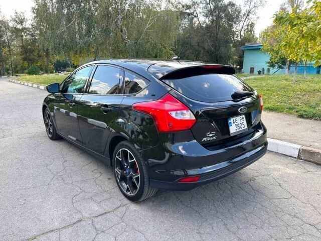 Чорний Форд Фокус, об'ємом двигуна 2 л та пробігом 184 тис. км за 7600 $, фото 3 на Automoto.ua