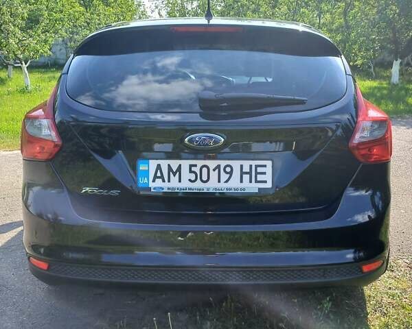 Черный Форд Фокус, объемом двигателя 1.6 л и пробегом 195 тыс. км за 7999 $, фото 8 на Automoto.ua