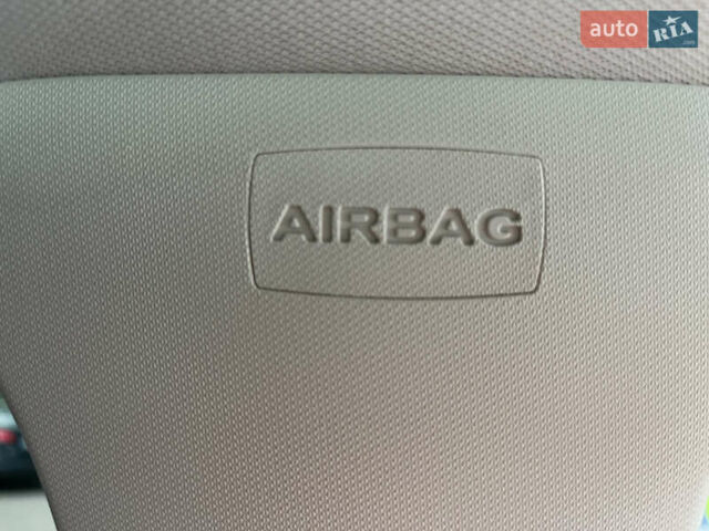 Черный Форд Фокус, объемом двигателя 1.6 л и пробегом 250 тыс. км за 8299 $, фото 128 на Automoto.ua