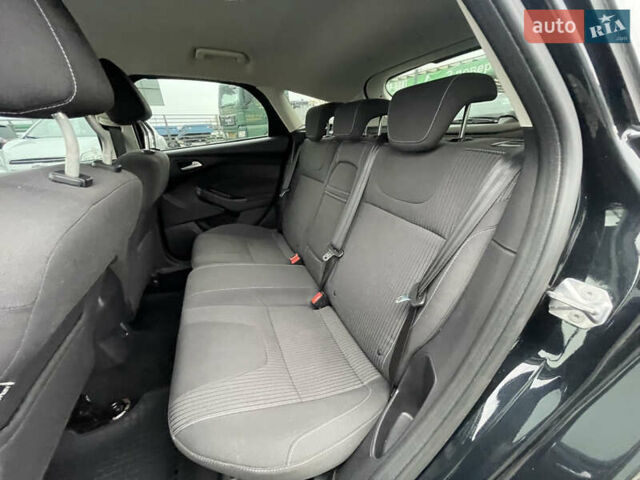 Чорний Форд Фокус, об'ємом двигуна 1 л та пробігом 170 тис. км за 6500 $, фото 23 на Automoto.ua