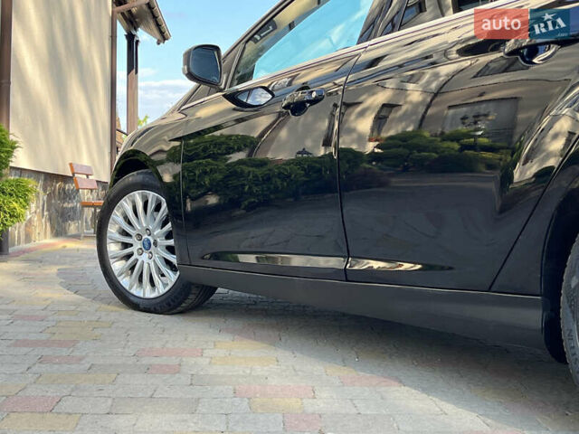 Черный Форд Фокус, объемом двигателя 1.6 л и пробегом 250 тыс. км за 8299 $, фото 45 на Automoto.ua