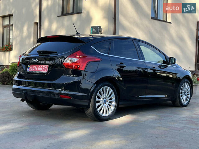 Черный Форд Фокус, объемом двигателя 1.6 л и пробегом 250 тыс. км за 8299 $, фото 57 на Automoto.ua