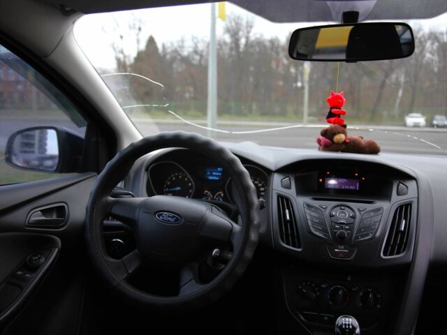 Черный Форд Фокус, объемом двигателя 1.6 л и пробегом 138 тыс. км за 6500 $, фото 11 на Automoto.ua