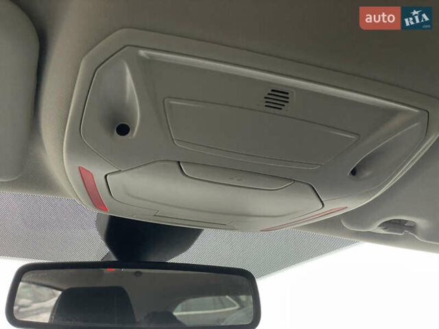 Чорний Форд Фокус, об'ємом двигуна 1 л та пробігом 170 тис. км за 6500 $, фото 33 на Automoto.ua