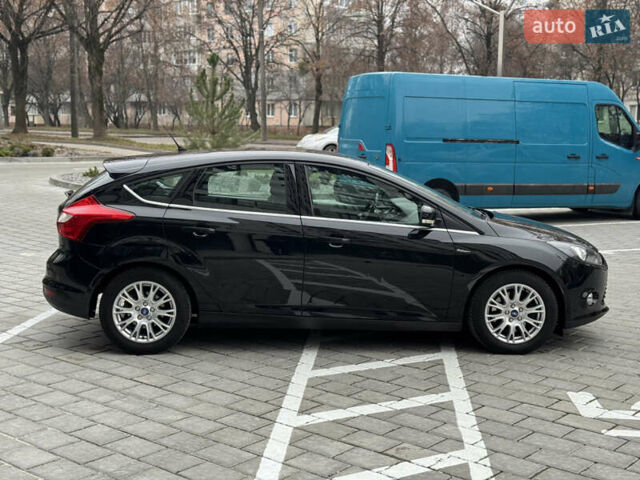 Чорний Форд Фокус, об'ємом двигуна 1.6 л та пробігом 259 тис. км за 8500 $, фото 4 на Automoto.ua