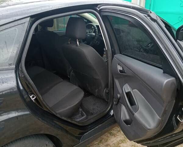 Чорний Форд Фокус, об'ємом двигуна 1.6 л та пробігом 136 тис. км за 7500 $, фото 5 на Automoto.ua