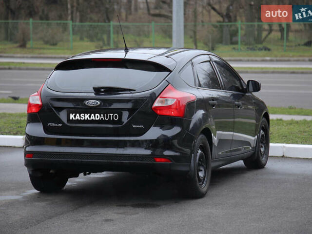 Черный Форд Фокус, объемом двигателя 1.6 л и пробегом 138 тыс. км за 6500 $, фото 5 на Automoto.ua