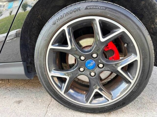 Чорний Форд Фокус, об'ємом двигуна 2 л та пробігом 184 тис. км за 7600 $, фото 22 на Automoto.ua