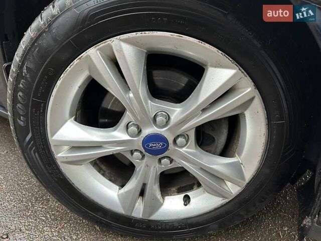 Черный Форд Фокус, объемом двигателя 1.6 л и пробегом 162 тыс. км за 7300 $, фото 39 на Automoto.ua