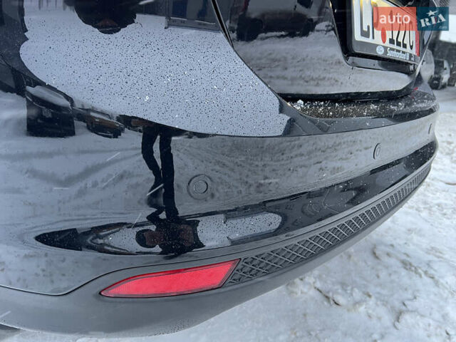 Черный Форд Фокус, объемом двигателя 1.6 л и пробегом 219 тыс. км за 7350 $, фото 11 на Automoto.ua