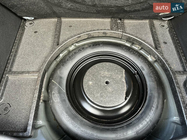 Черный Форд Фокус, объемом двигателя 1.6 л и пробегом 250 тыс. км за 8299 $, фото 132 на Automoto.ua