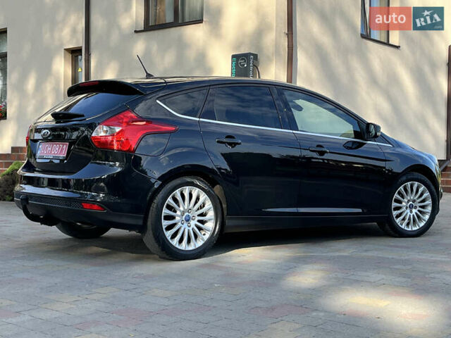 Черный Форд Фокус, объемом двигателя 1.6 л и пробегом 250 тыс. км за 8299 $, фото 29 на Automoto.ua