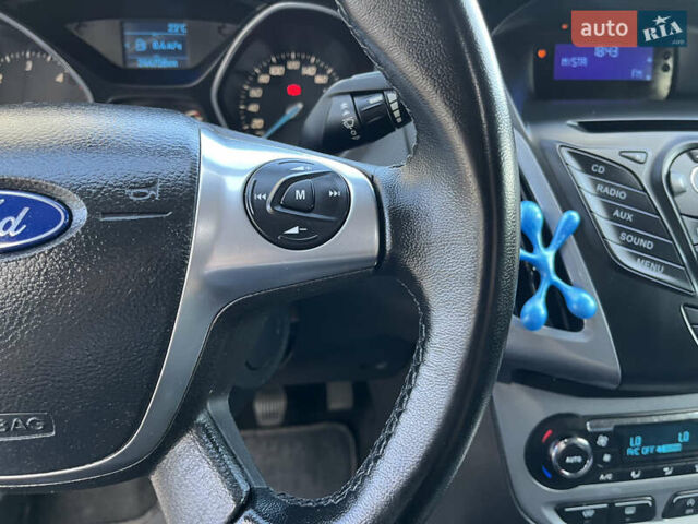 Черный Форд Фокус, объемом двигателя 1.6 л и пробегом 250 тыс. км за 8299 $, фото 112 на Automoto.ua