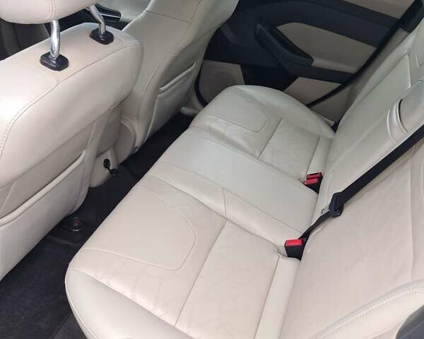 Форд Фокус 2012 в Сумах на Automoto.ua Черный Форд Фокус, объемом двигателя 0 л и пробегом 81 тыс. км за 6999 $, фото 2 на Automoto.ua