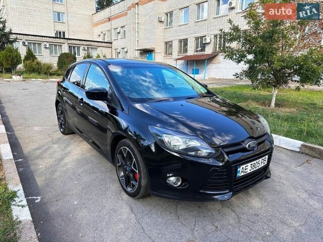 Чорний Форд Фокус, об'ємом двигуна 2 л та пробігом 198 тис. км за 7000 $, фото 6 на Automoto.ua