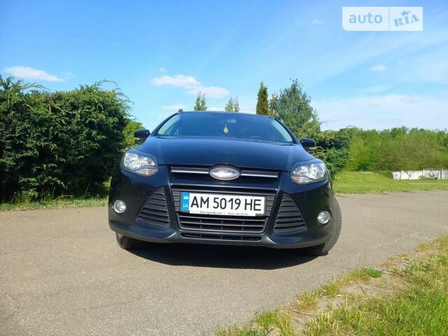 Черный Форд Фокус, объемом двигателя 1.6 л и пробегом 195 тыс. км за 7999 $, фото 5 на Automoto.ua