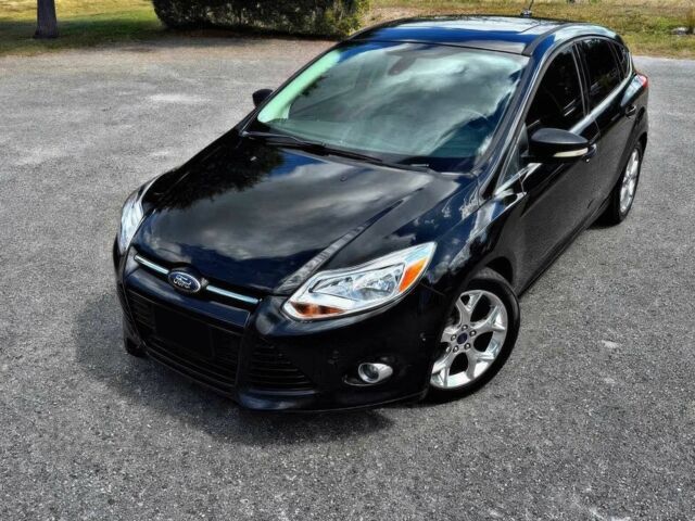 Чорний Форд Фокус, об'ємом двигуна 2 л та пробігом 92 тис. км за 8000 $, фото 2 на Automoto.ua