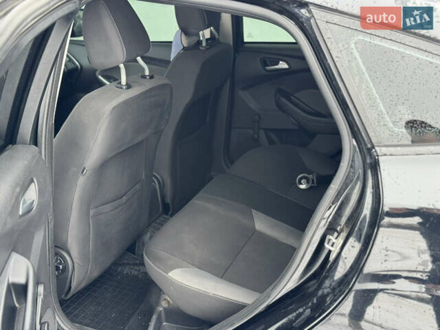 Чорний Форд Фокус, об'ємом двигуна 1.6 л та пробігом 246 тис. км за 5800 $, фото 9 на Automoto.ua