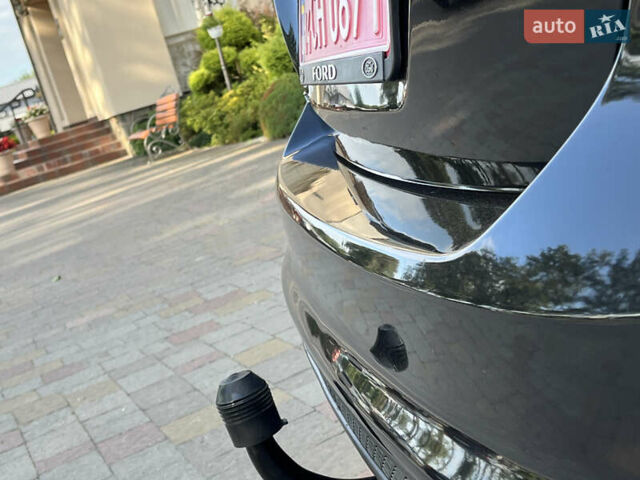 Черный Форд Фокус, объемом двигателя 1.6 л и пробегом 250 тыс. км за 8299 $, фото 40 на Automoto.ua