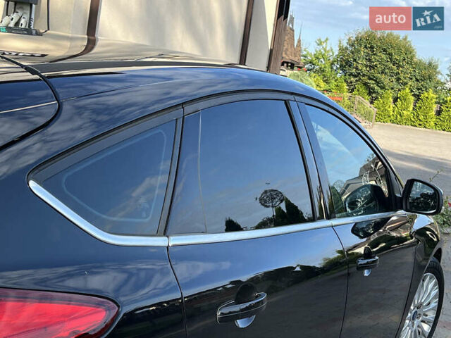 Черный Форд Фокус, объемом двигателя 1.6 л и пробегом 250 тыс. км за 8299 $, фото 33 на Automoto.ua