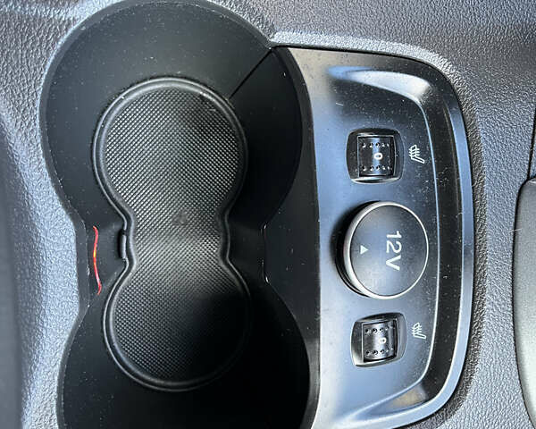 Черный Форд Фокус, объемом двигателя 1.6 л и пробегом 250 тыс. км за 8299 $, фото 126 на Automoto.ua